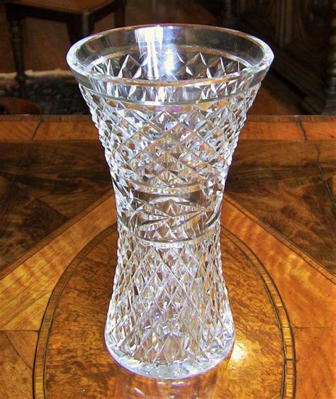 Resembling a stencil pattern, the Waterford name is slightly opaque. . Antique waterford crystal vases